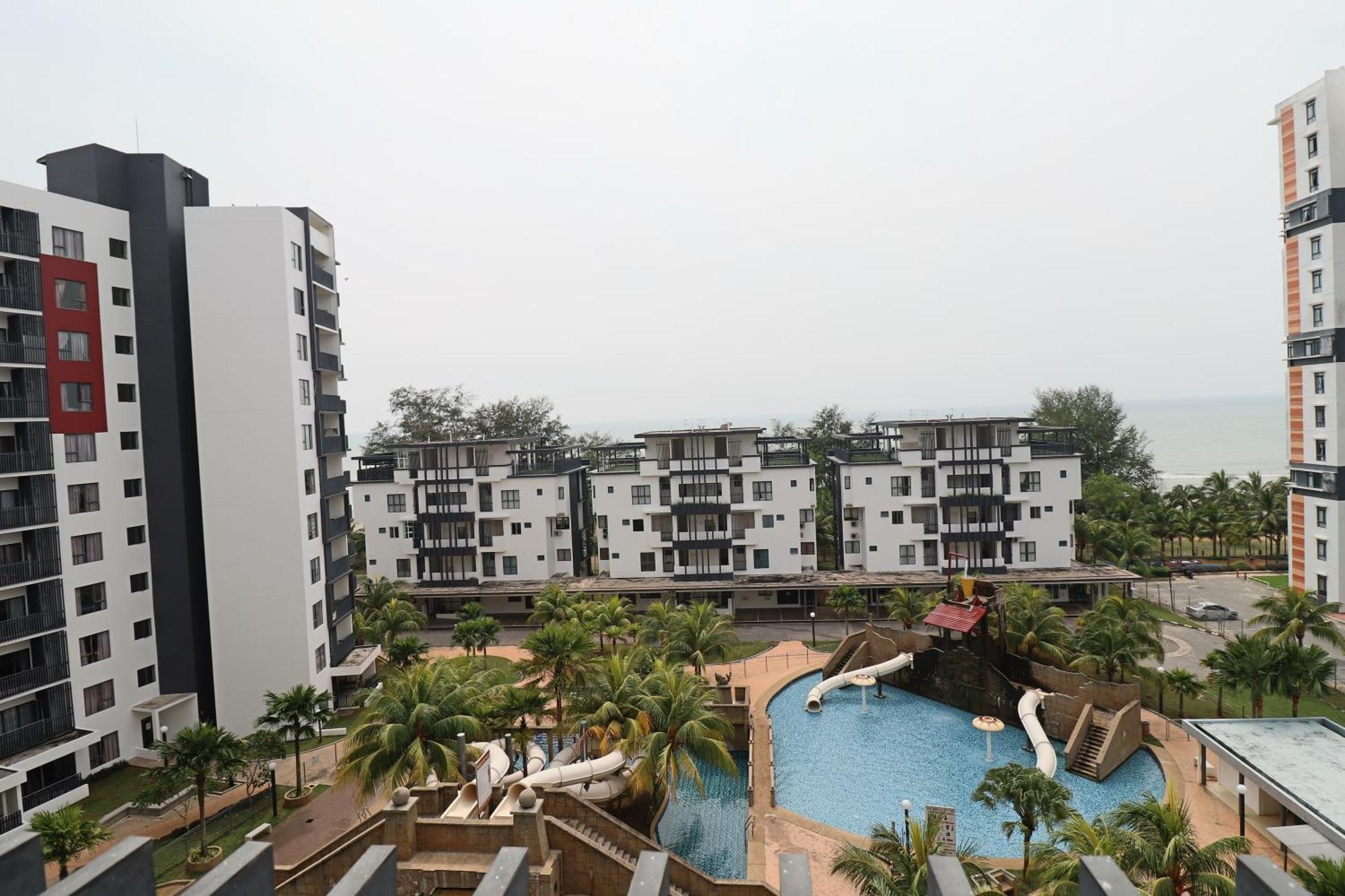Nature Home 2 - Swiss Garden Resort Residences Beachfront Villa Kuantan Exterior foto
